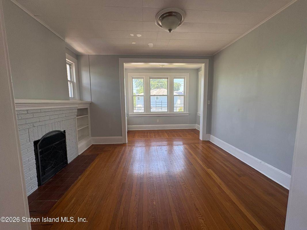 548 Broadway ##2 - Photo 7 of 26