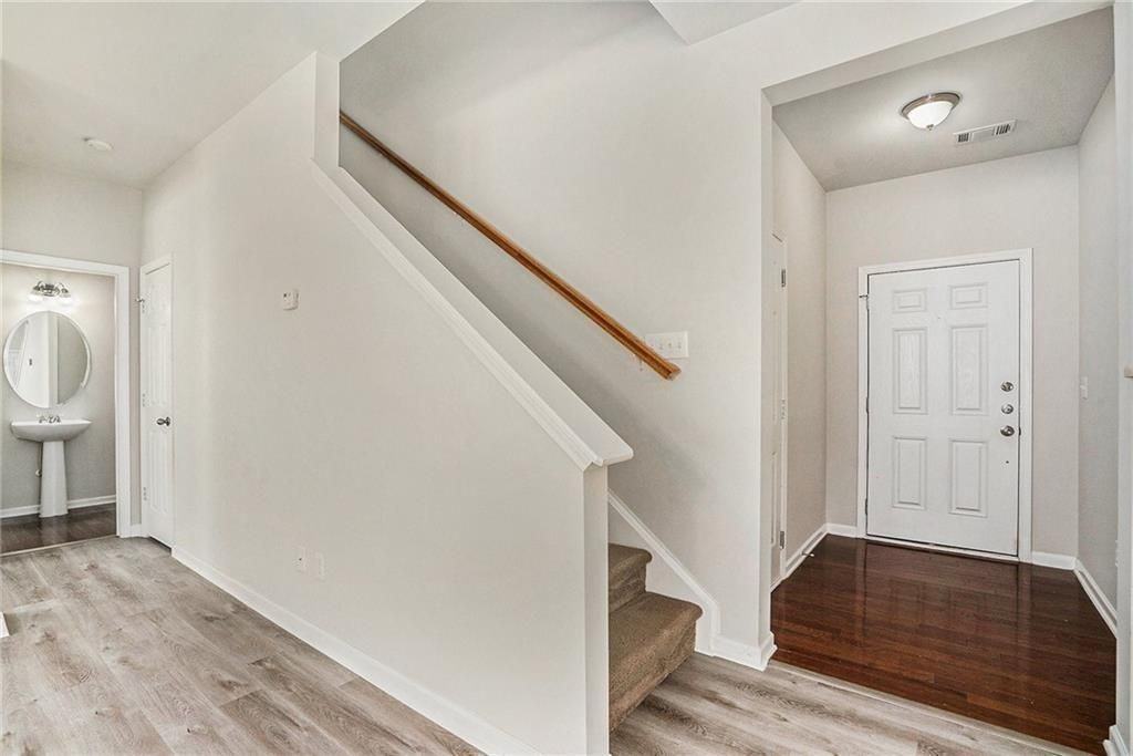 3660 Roseman Lndg - Photo 2 of 16