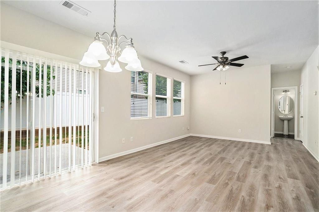 3660 Roseman Lndg - Photo 4 of 16
