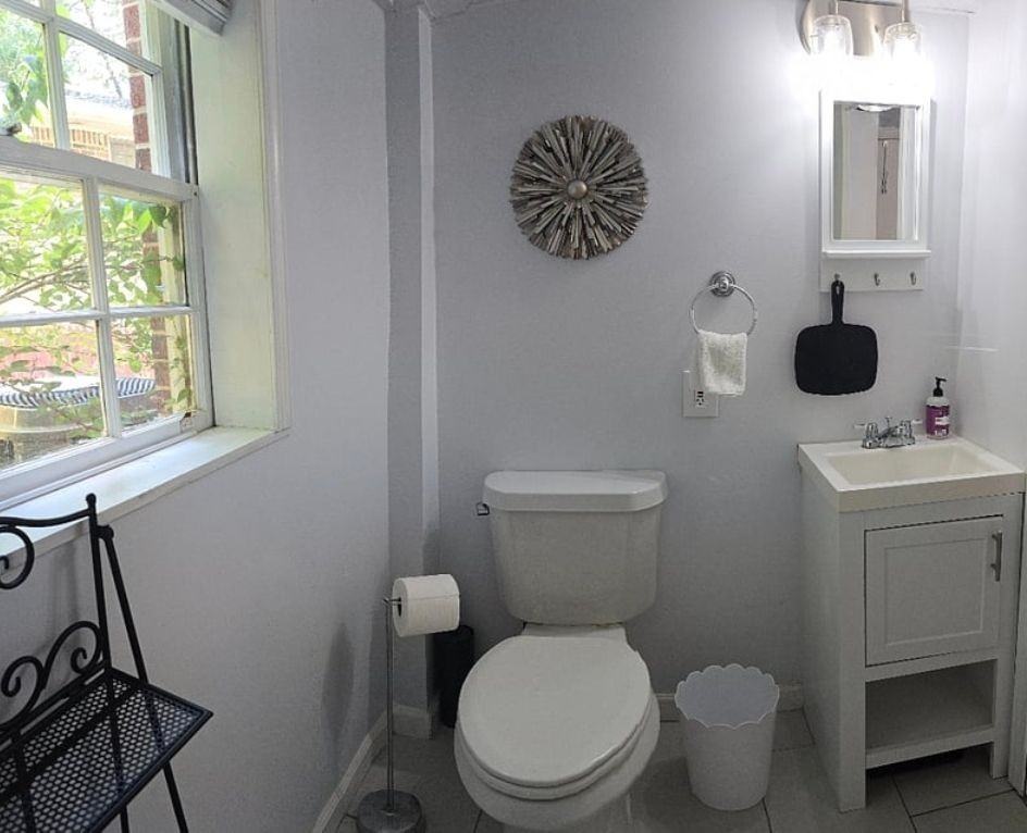 1152 Arlington Pkwy Ne ##B - Photo 4 of 7