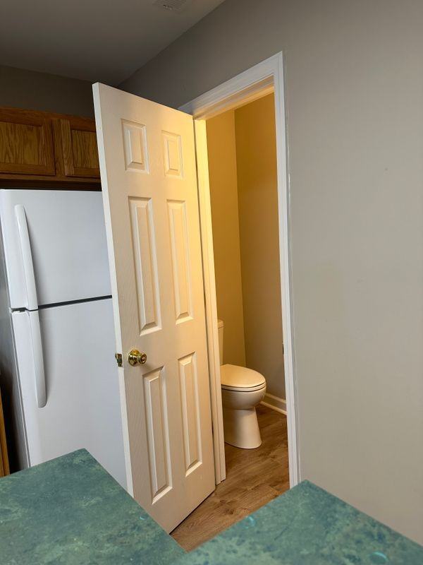 111B Laura Ln - Photo 7 of 20