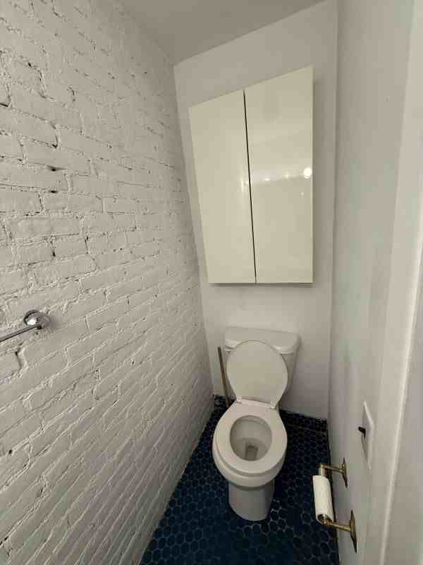 67 W 83rd St - Photo 2 of 22