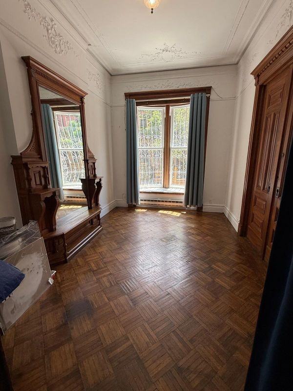67 W 83rd St - Photo 5 of 22