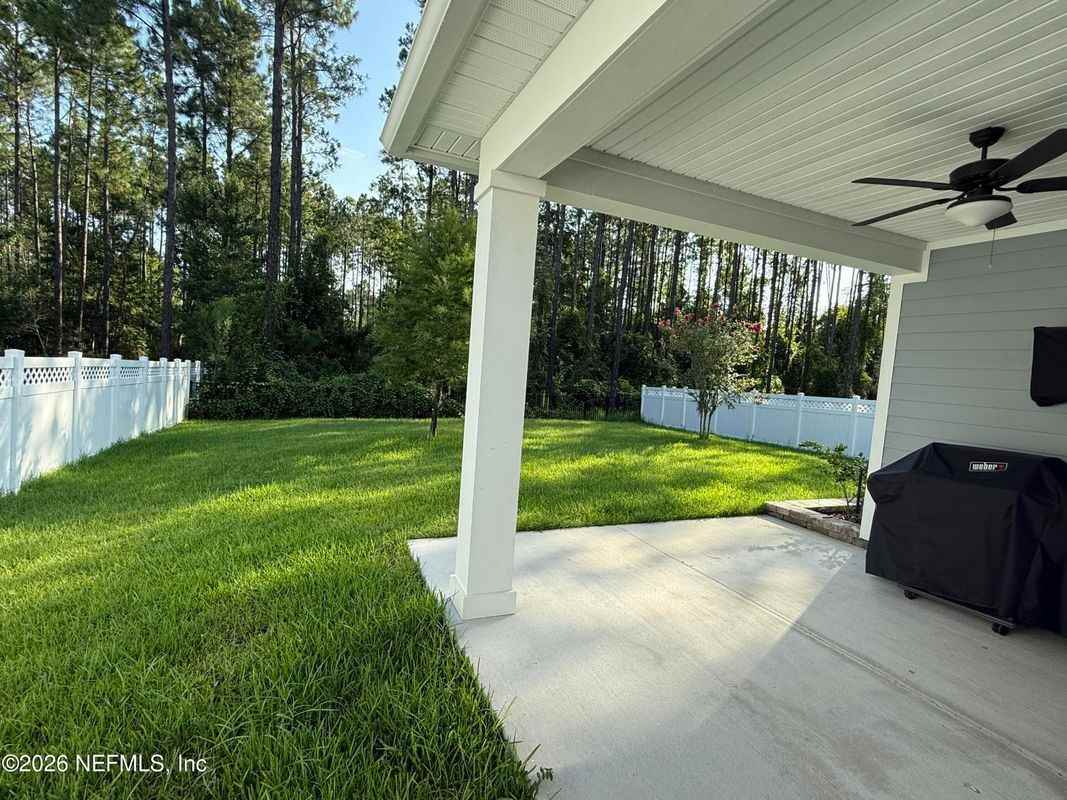 323 Holly Forest Dr - Photo 5 of 22