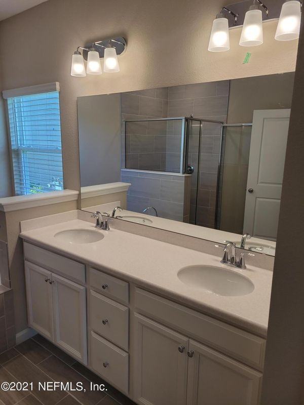 95 Bloomfield Way - Photo 7 of 39