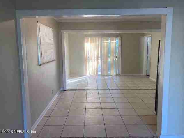 2938 W 3rd St - Photo 4 of 6
