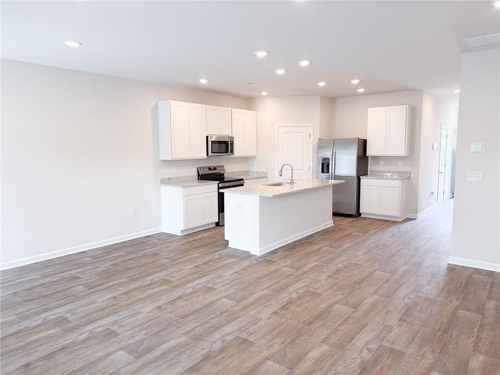 5256 Magnolia Grove Way - Photo 4 of 17
