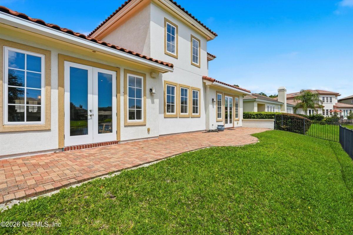 4571 San Lorenzo Blvd - Photo 7 of 50