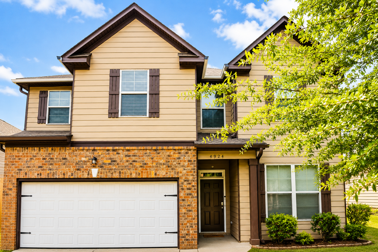 4924 Rapahoe Trl #NA - Photo 2 of 20