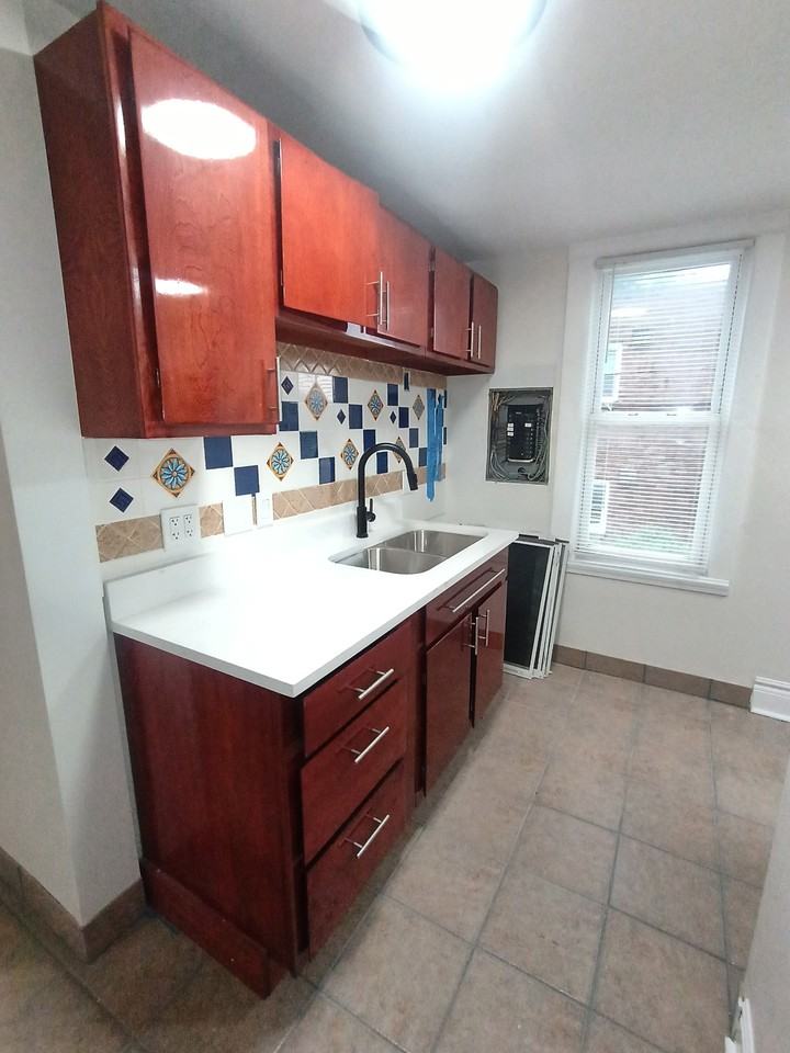 813 E Wayne St #2 - Photo 2 of 9