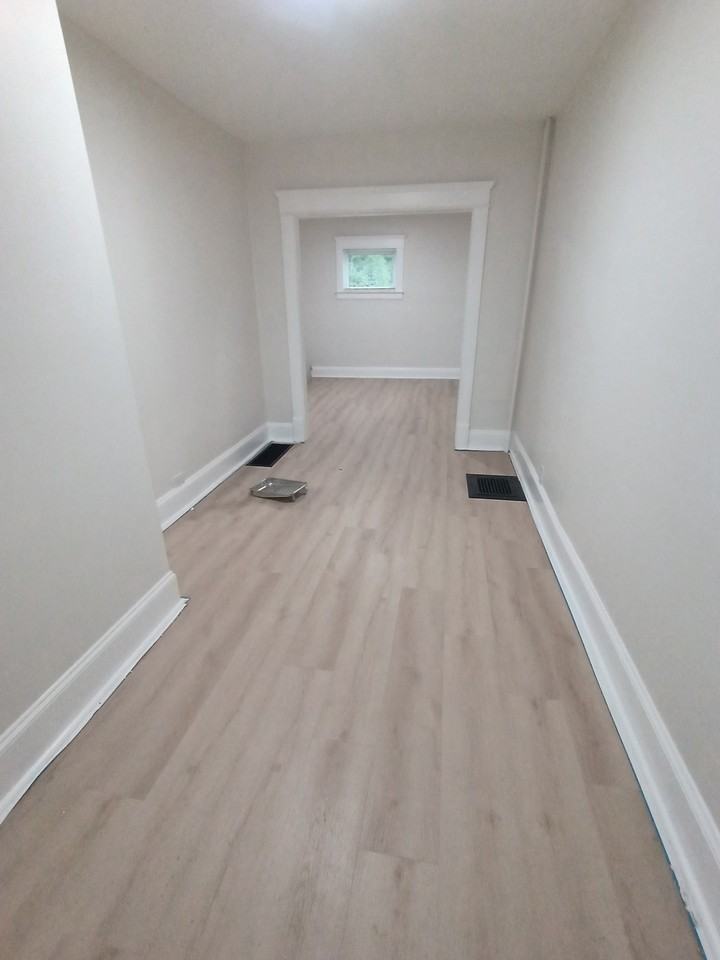 813 E Wayne St #1 - Photo 6 of 10