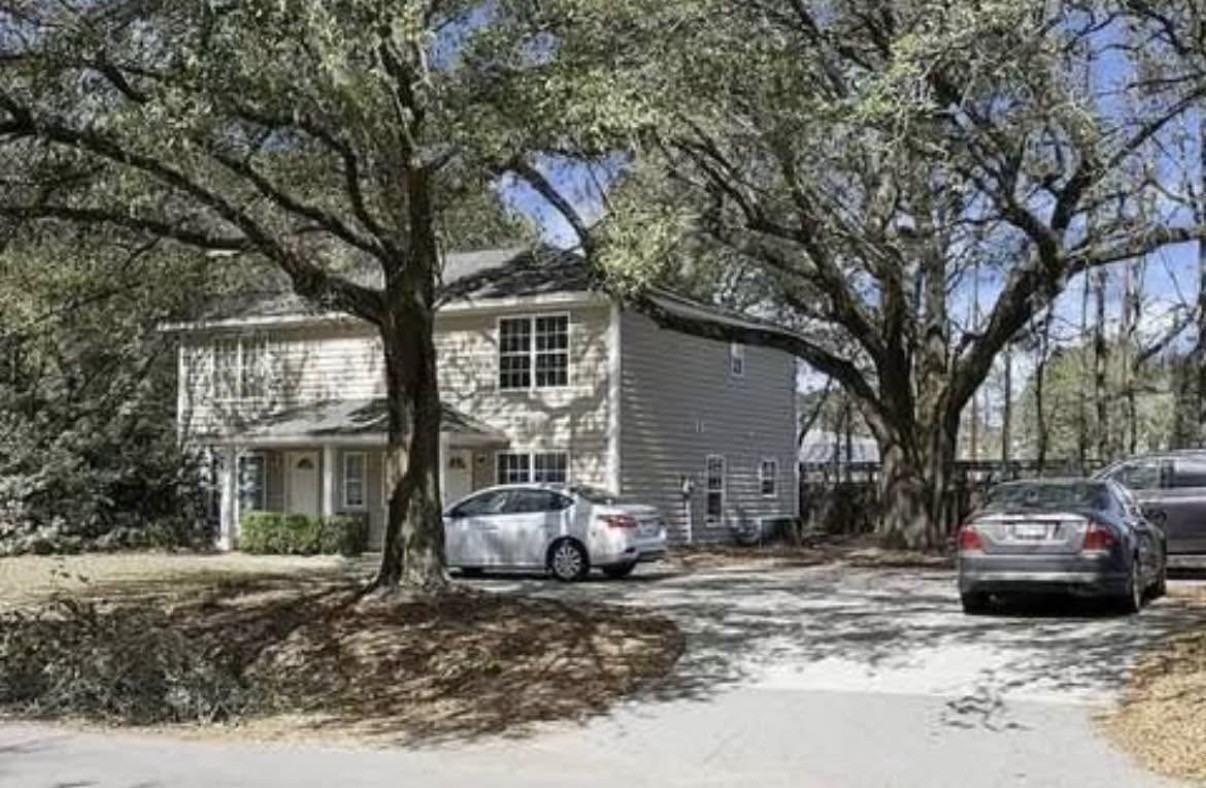 3806 Dorsey Ave #A - Photo 2 of 17