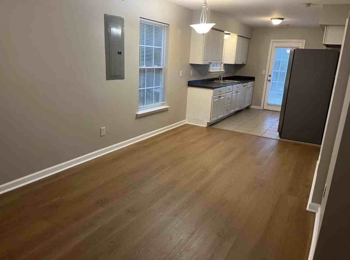3806 Dorsey Ave #A - Photo 5 of 17