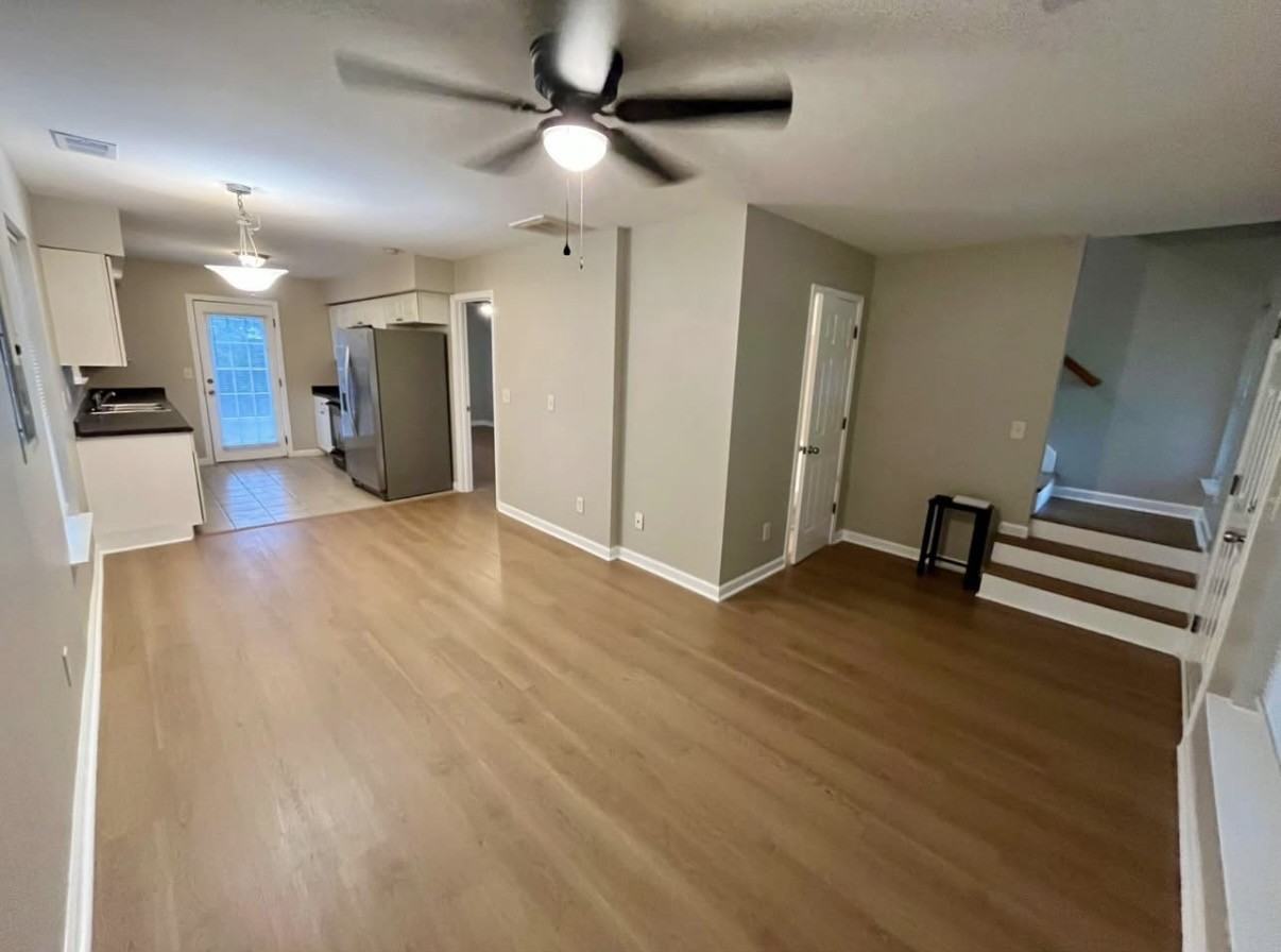 3806 Dorsey Ave #A - Photo 6 of 17