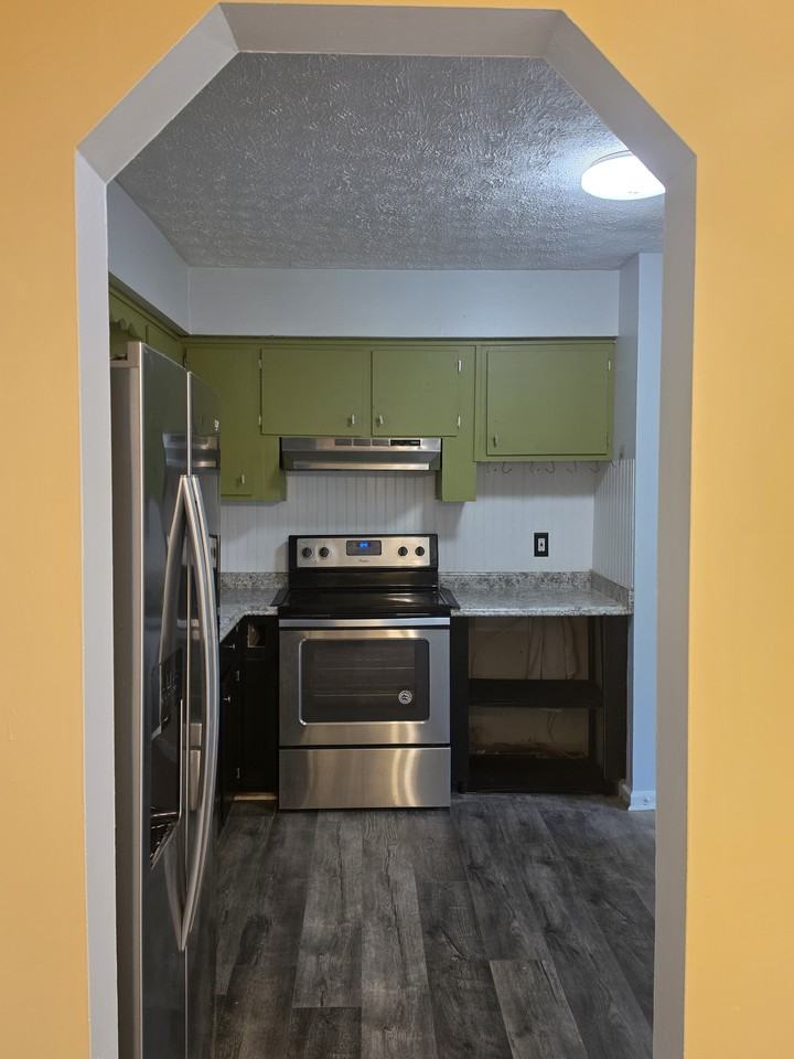 4610 Nickerson Ct #NA - Photo 5 of 15