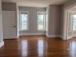 featured image of 176 Chestnut St #2