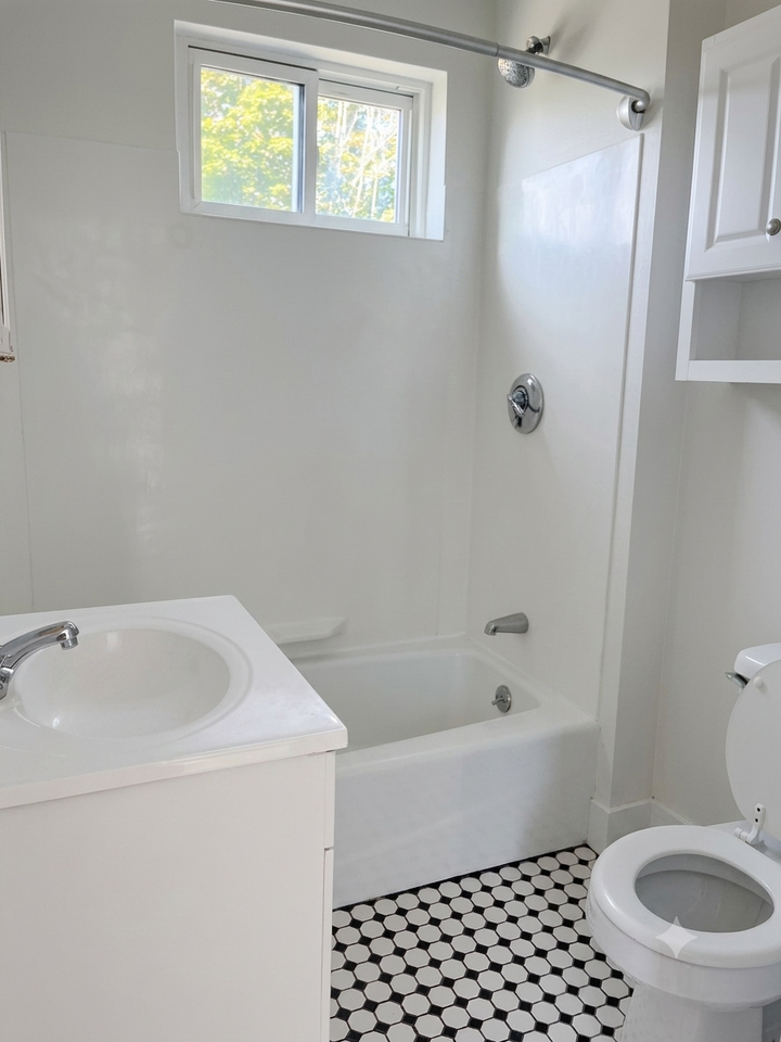 176 Chestnut St #2 - Photo 3 of 13