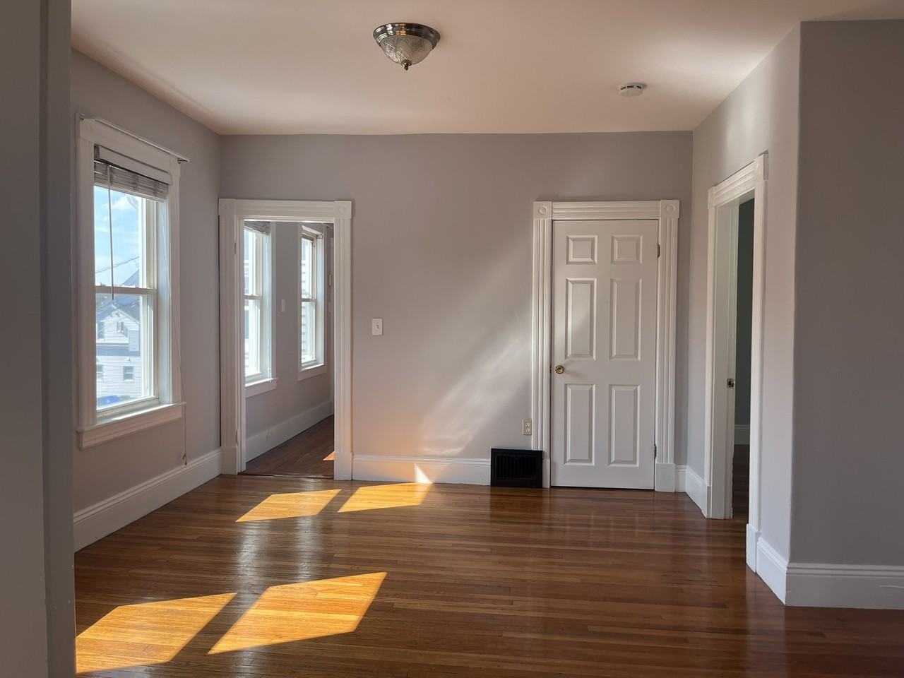 176 Chestnut St #2 - Photo 4 of 13
