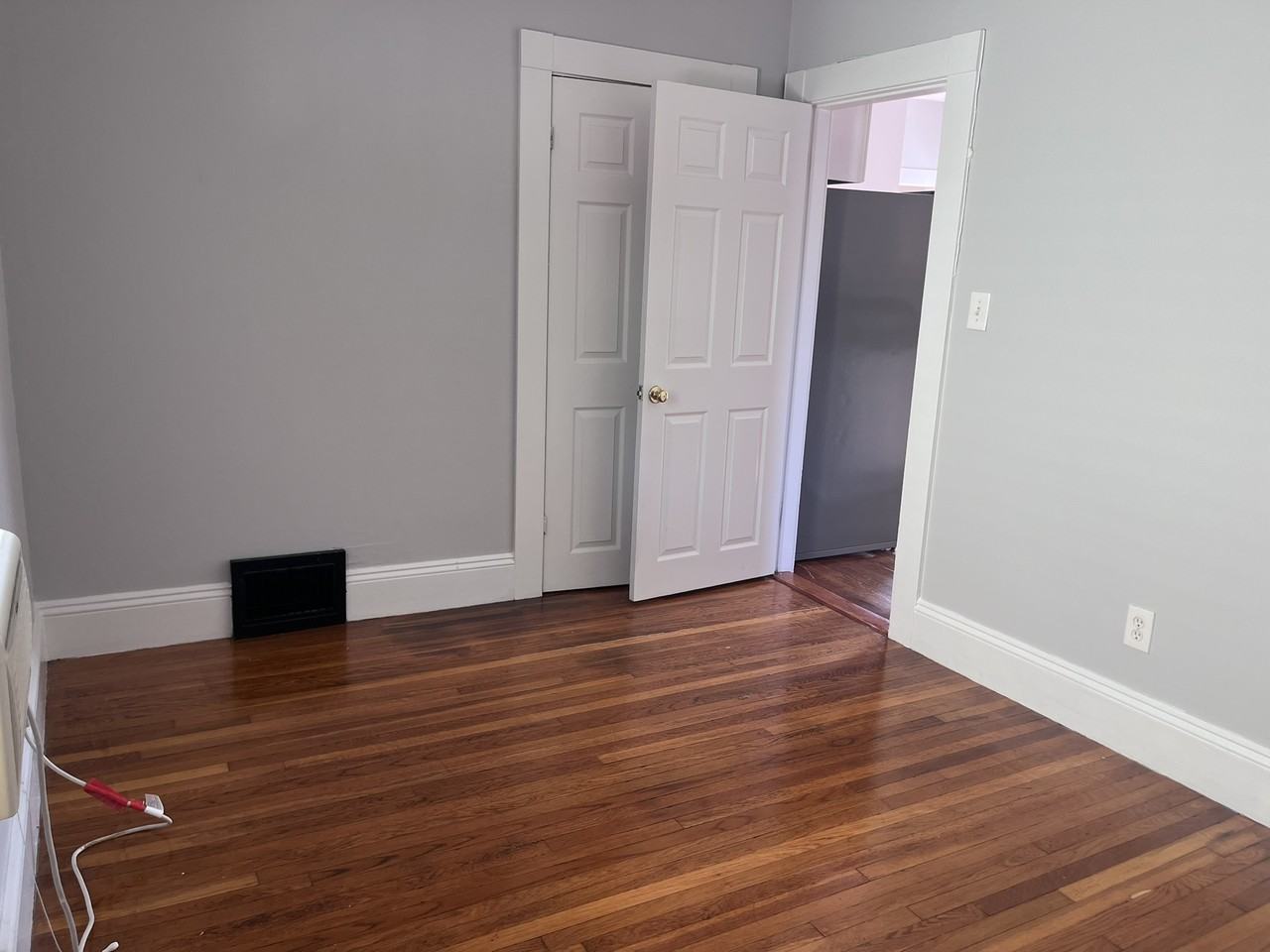 176 Chestnut St #2 - Photo 6 of 13