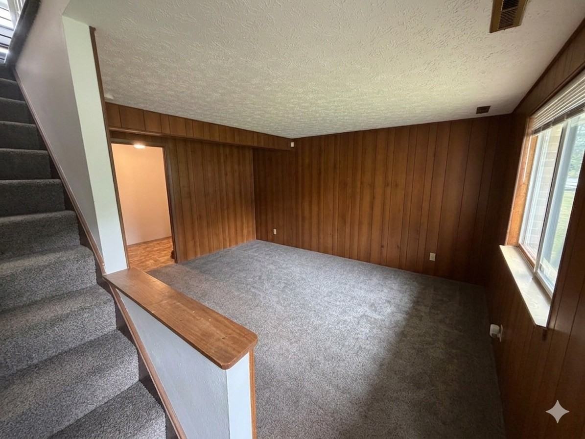 317 Stewart Ave Nw #319 - Photo 6 of 9