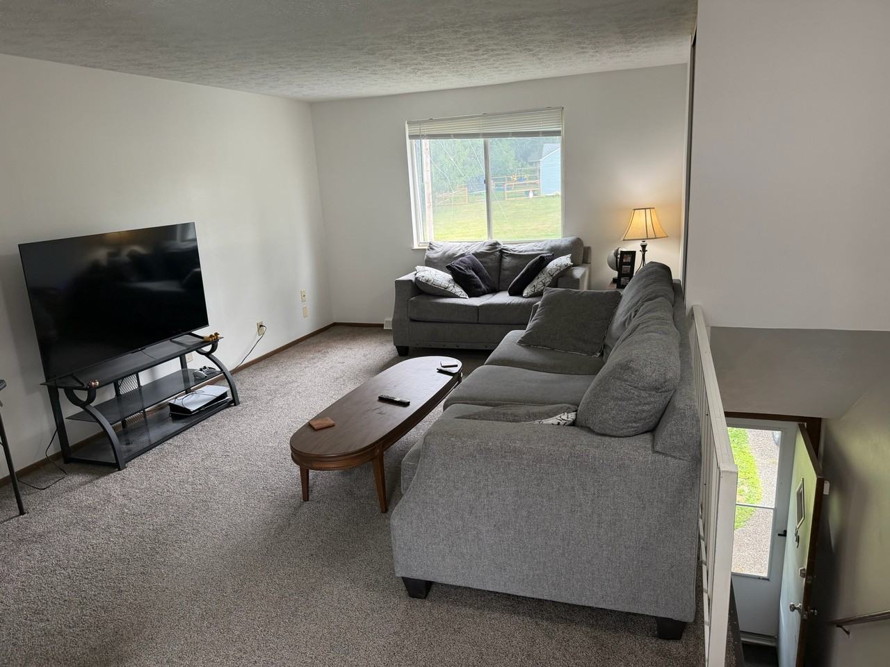 317 Stewart Ave Nw #319 - Photo 7 of 9