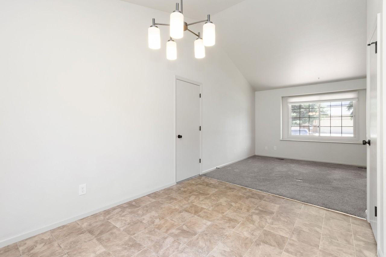 1956 Promenade Way #NA - Photo 5 of 18