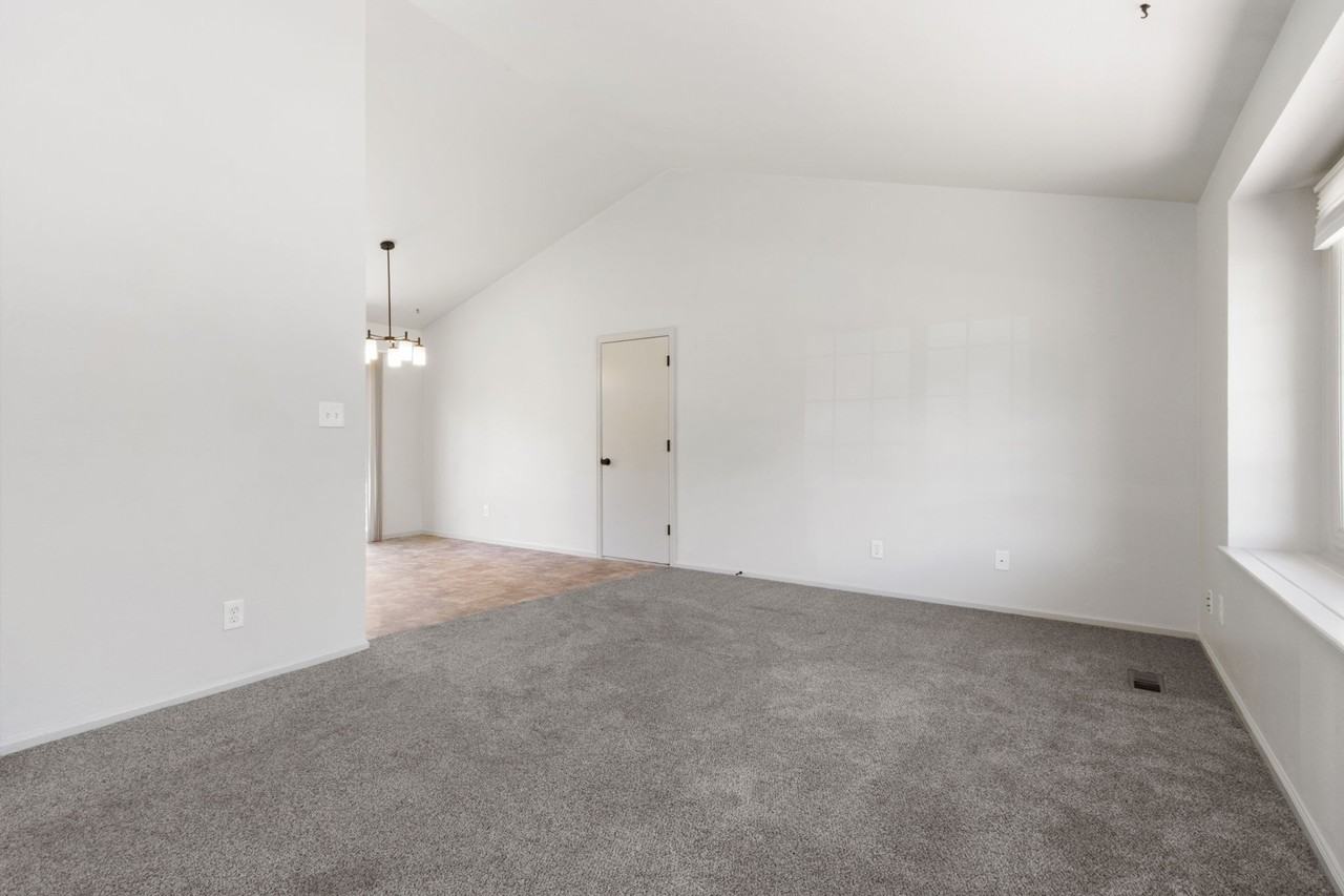 1956 Promenade Way #NA - Photo 7 of 18