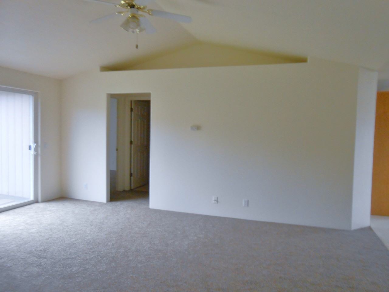 169 Independence Dr #NA - Photo 3 of 5