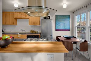 featured image of 115 29th Ave E #NA