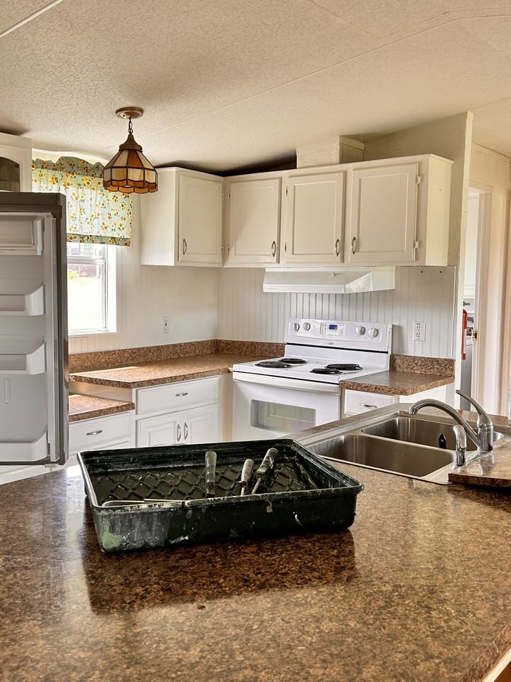 78 Saddle Brook Dr #NA - Photo 3 of 12