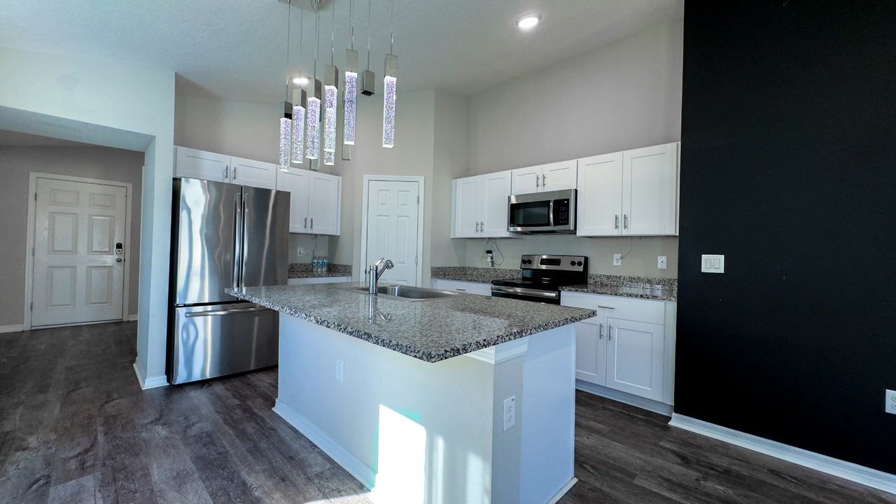 12609 Triple Creek Blvd #NA - Photo 3 of 11