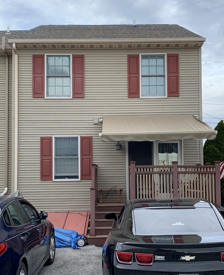 748 Eichelberger St - Photo 2 of 19