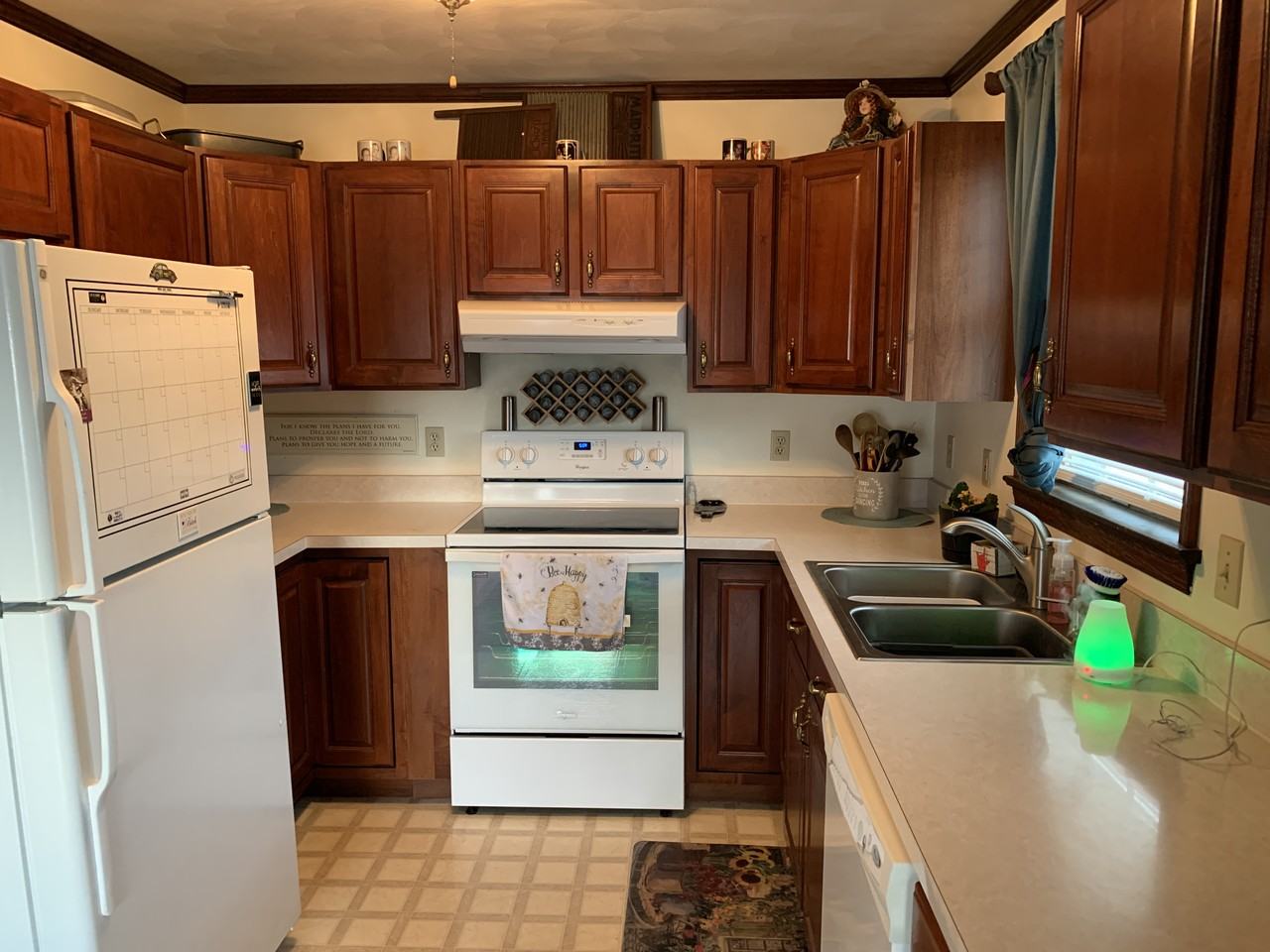 748 Eichelberger St - Photo 4 of 19