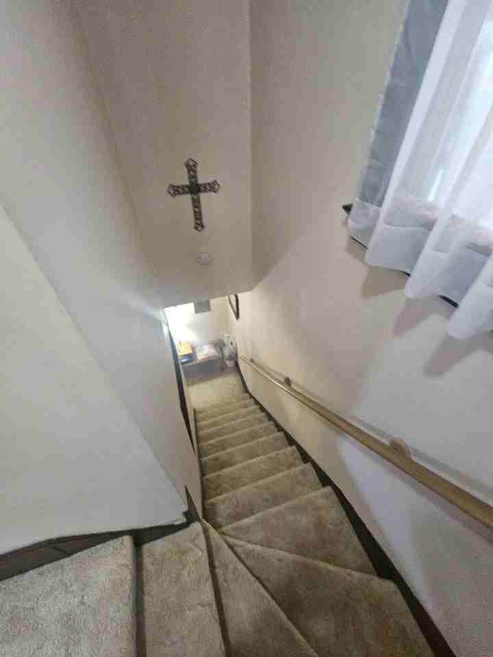1237 Benton Ave #NA - Photo 6 of 10