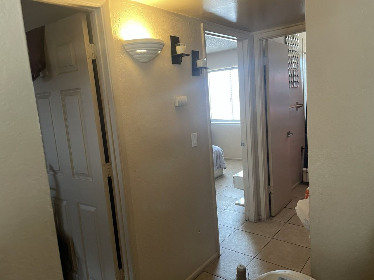 1419 S Highland Ave - Photo 5 of 8