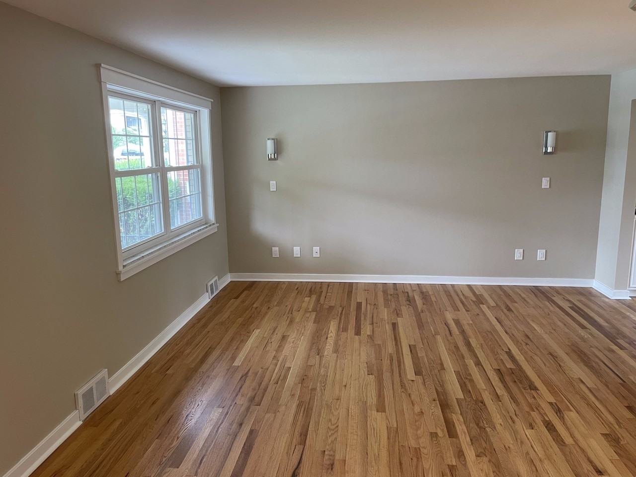 1332 Hawthorne St #NA - Photo 3 of 19