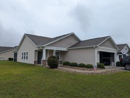 featured image of 692 Pickering Dr Nw #NA