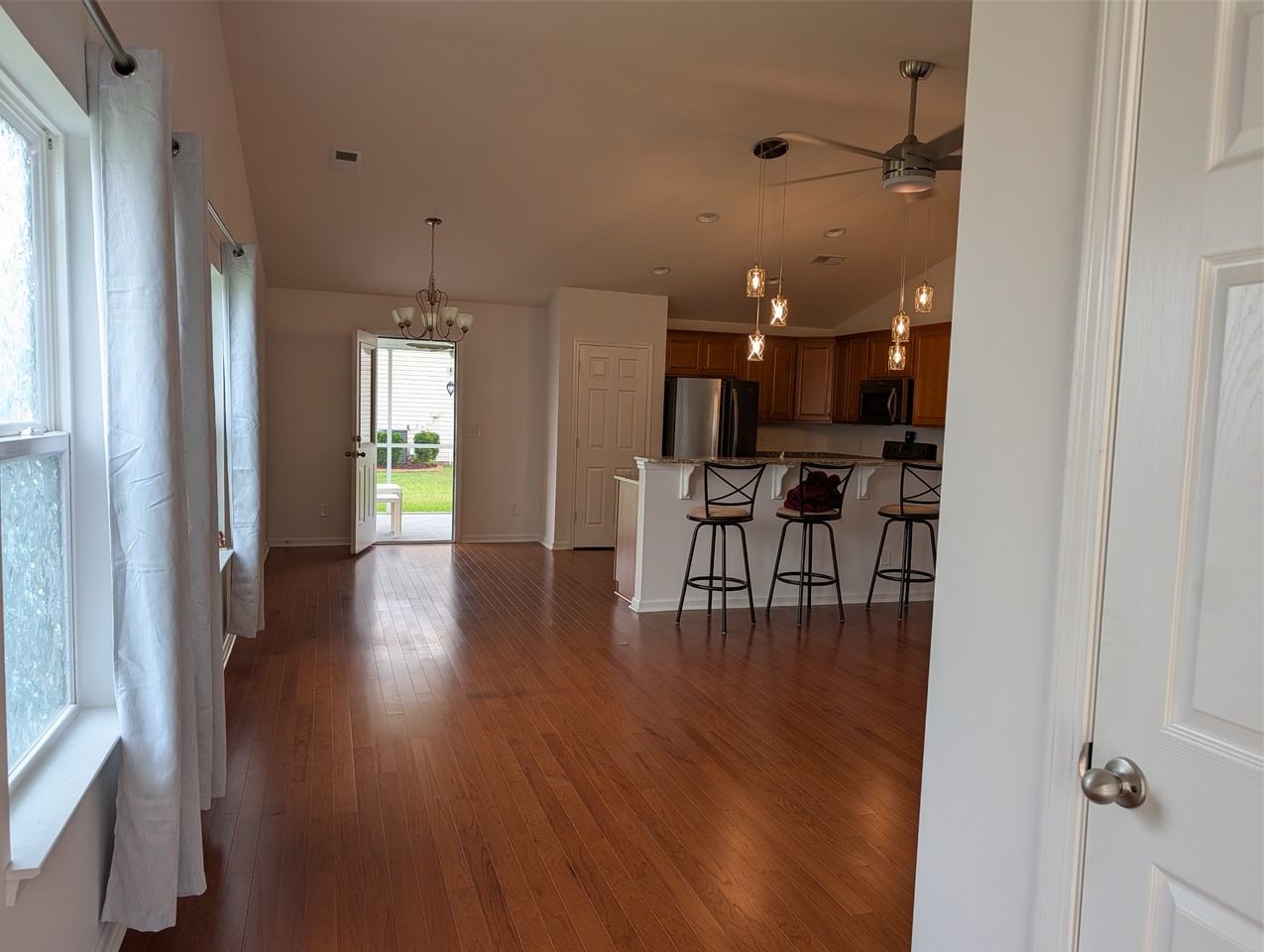 692 Pickering Dr Nw #NA - Photo 7 of 16