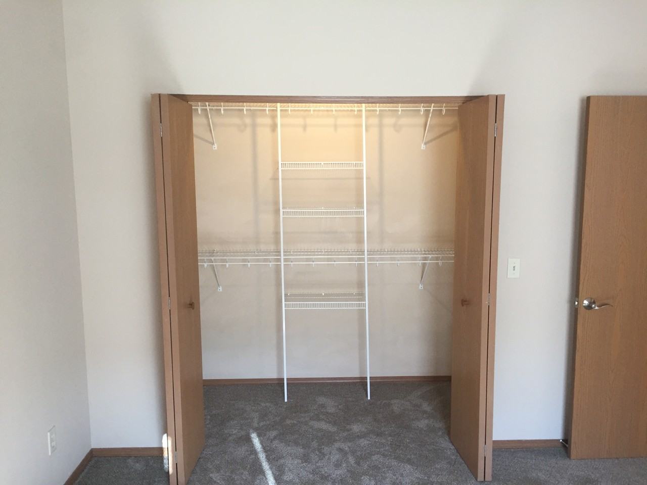 104 Pearl St #8 - Photo 2 of 5