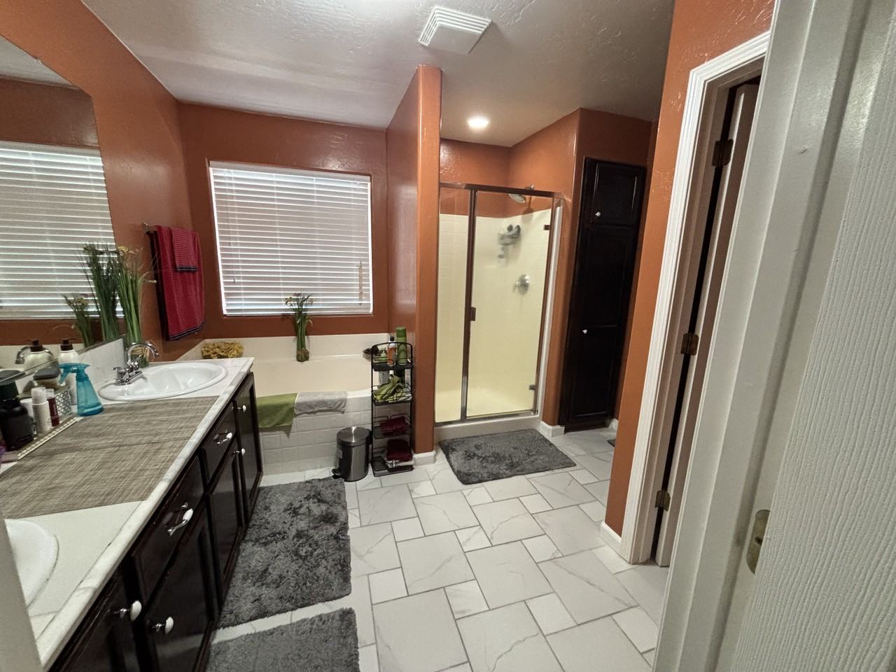 6253 E Hampton Way #NA - Photo 5 of 6
