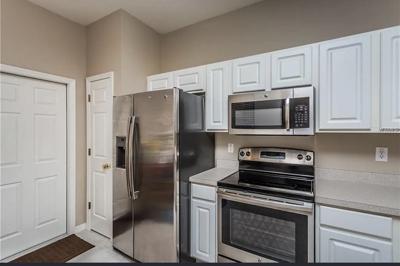 2435 Earlswood Ct - Photo 5 of 14