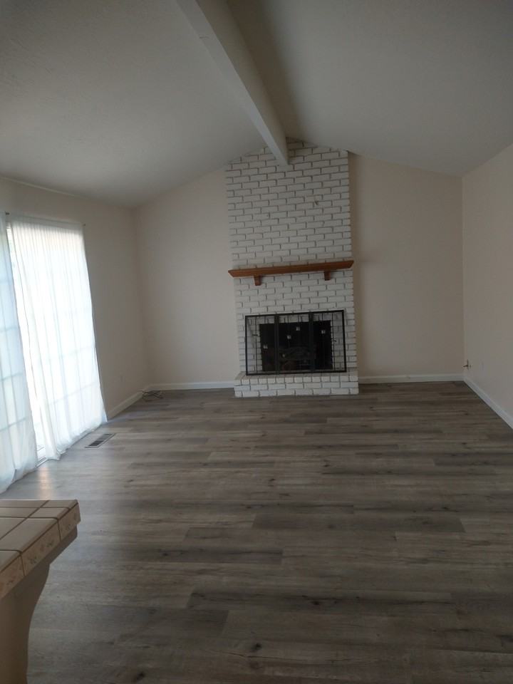 1417 Oakmont Pl #NA - Photo 2 of 12