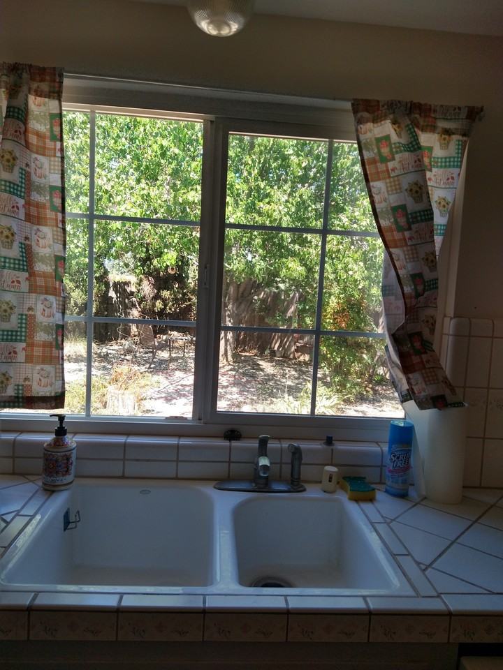 1417 Oakmont Pl #NA - Photo 4 of 12