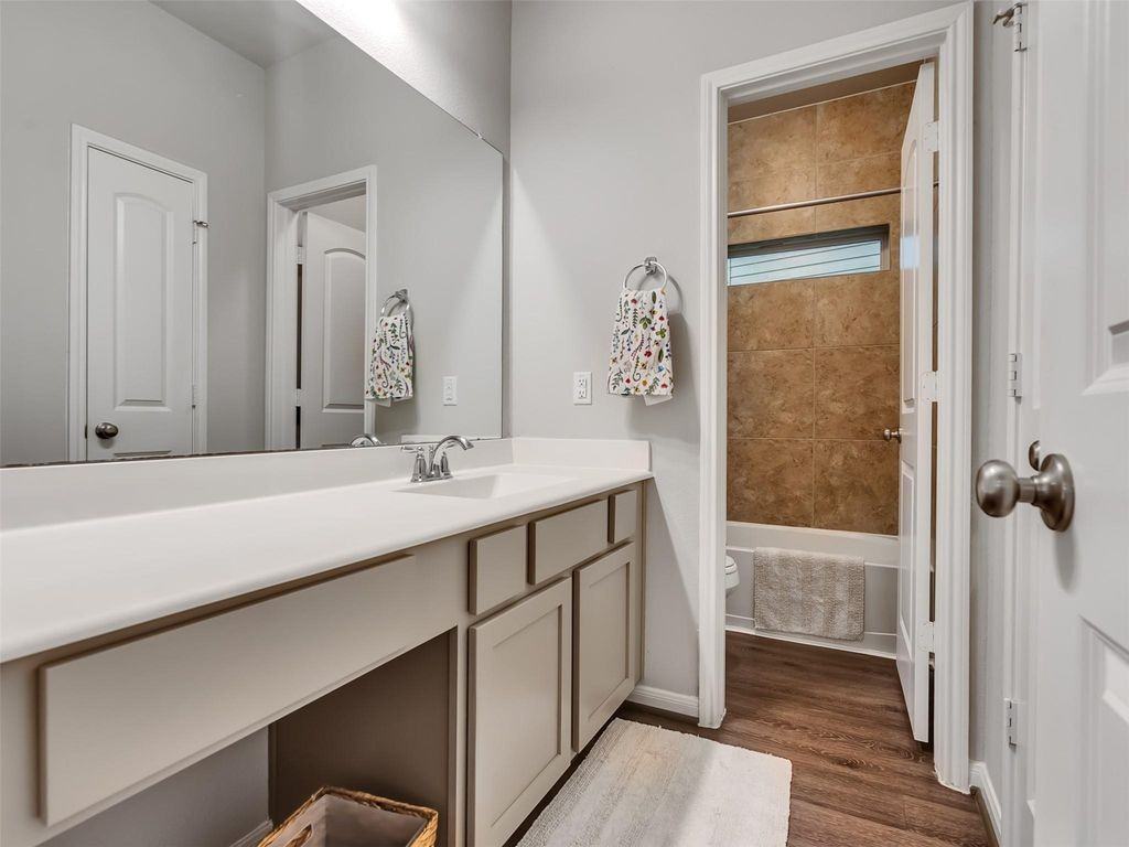 1807 Oakdale Mist Dr #NA - Photo 6 of 22