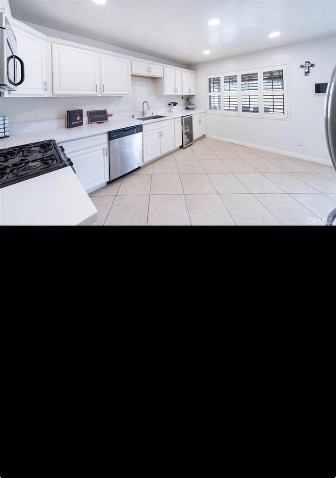 1354 S Maple St #NA - Photo 7 of 20