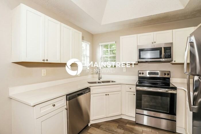 7495 Royale Ct - Photo 4 of 21