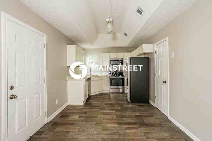 7495 Royale Ct - Photo 6 of 21