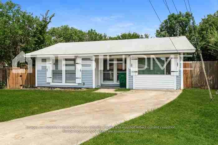 1021 Baldwin St - Photo 2 of 18