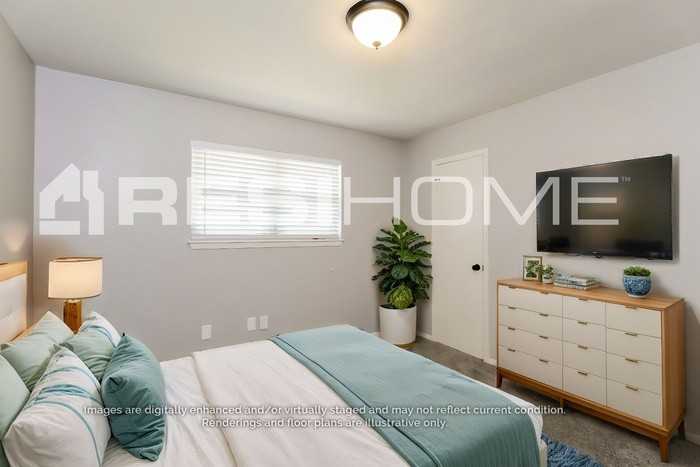 1021 Baldwin St - Photo 7 of 16