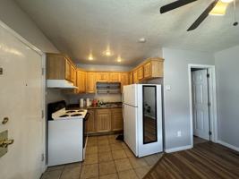 featured image of 448 N 400 W #1